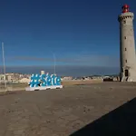 4 Personnes A Avec Terrasse Et Parking - Fr-1-472a-148 Sète